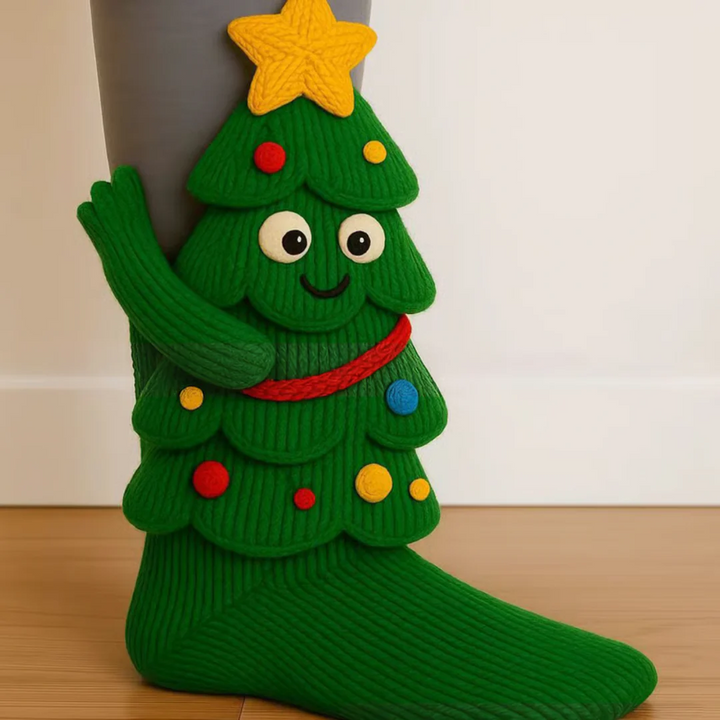 Chaussettes de Noël Claire" can be rewritten as "Chaussettes Festives Claire pour Noël.