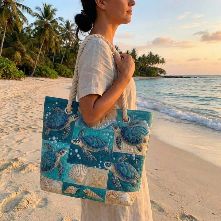 Sac de plage fait main | Baie des tortues – sac de plage matelassé motif tortue